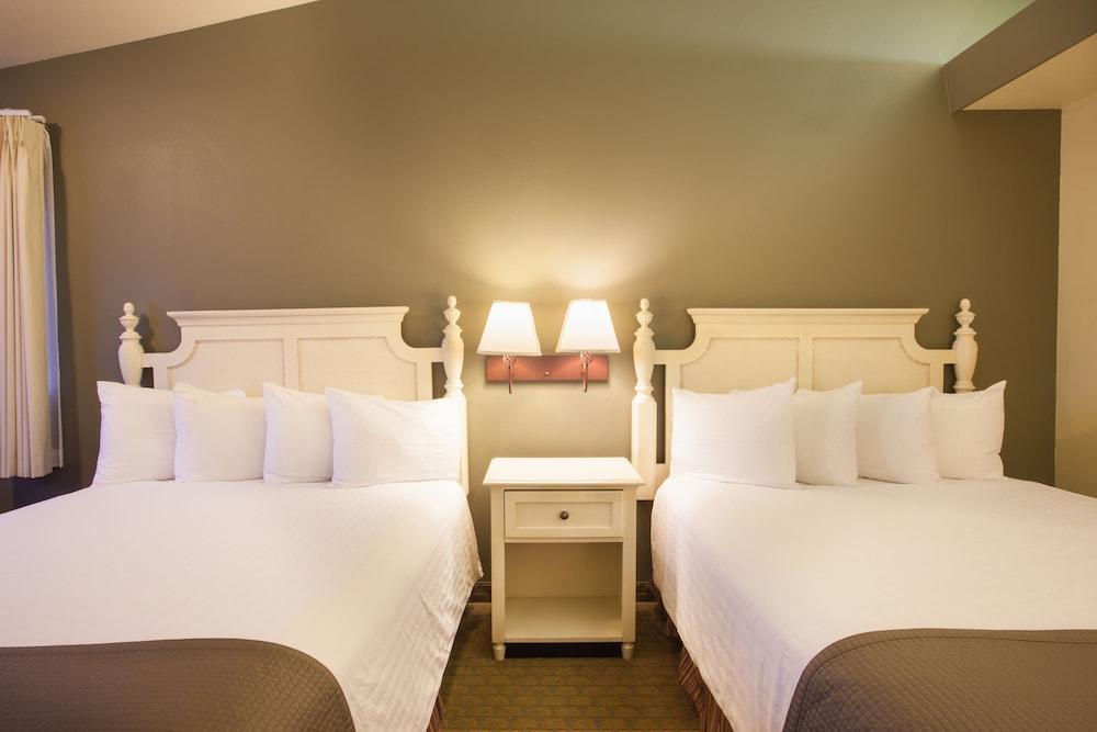 Western At Face Rock Mini-hôtel