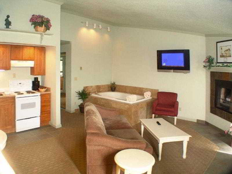 Inn Western At Face Rock 3*